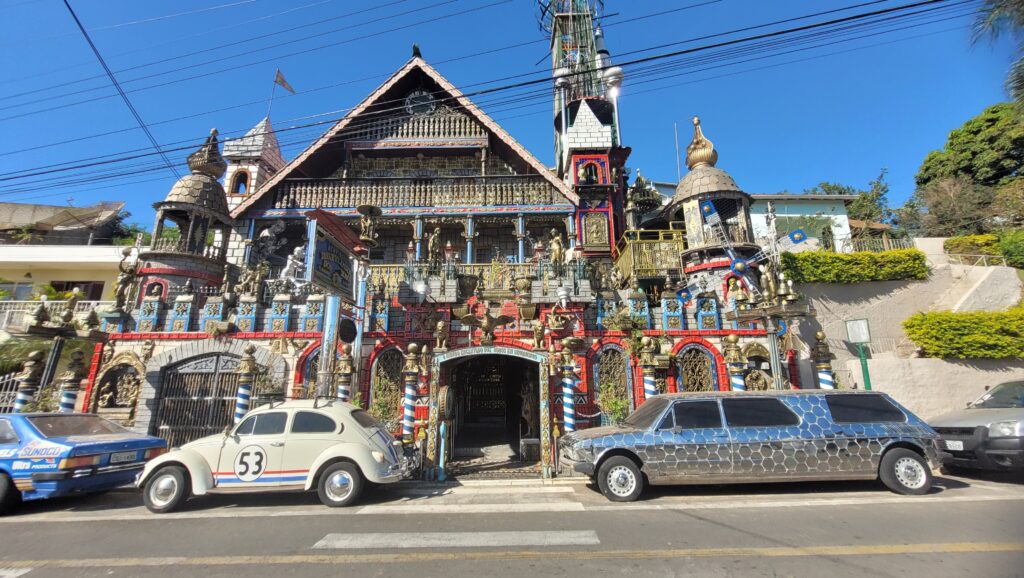 Disneylândia dos Robôs - Serra Negra